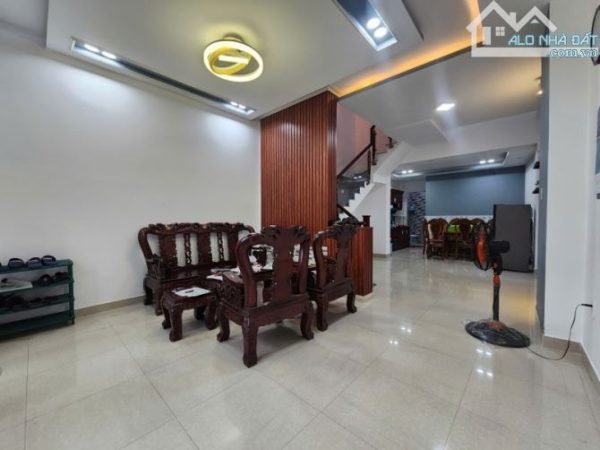 117087494 5330 Ban Nha Trong Hem Quan Tan Phu Gia Re